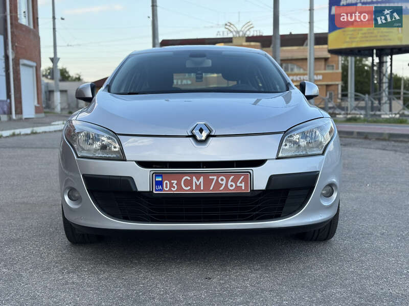 Хетчбек Renault Megane 2010 в Кропивницькому