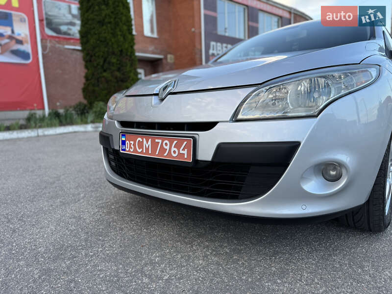 Хетчбек Renault Megane 2010 в Кропивницькому