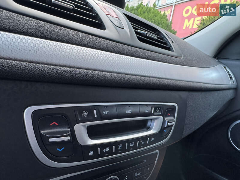 Хетчбек Renault Megane 2010 в Кропивницькому