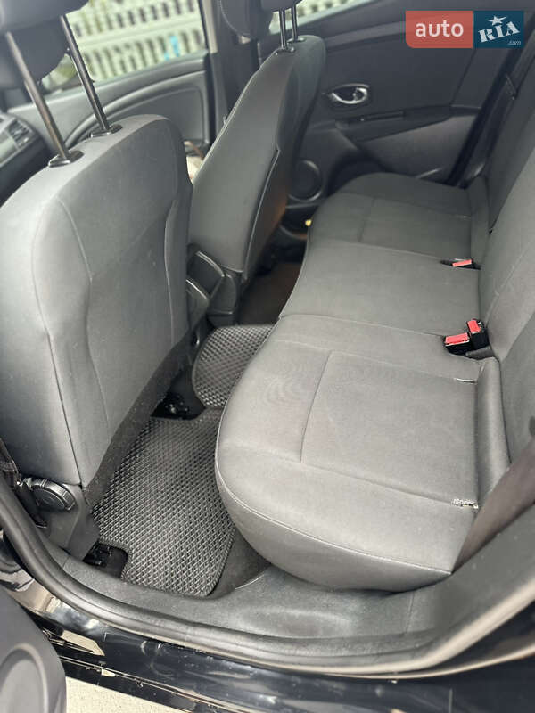 Універсал Renault Megane 2012 в Дубні фото 25 Універсал Renault Megane 2012 в Дубні