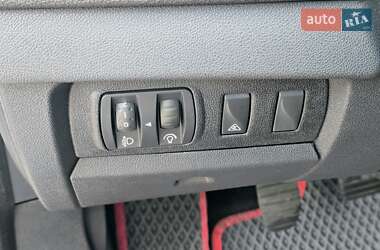 Хэтчбек Renault Megane 2014 в 