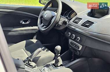 Хэтчбек Renault Megane 2014 в 