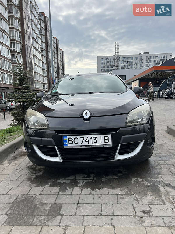 Универсал Renault Megane 2010 в 
