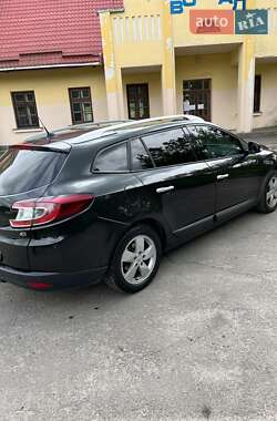 Универсал Renault Megane 2010 в 
