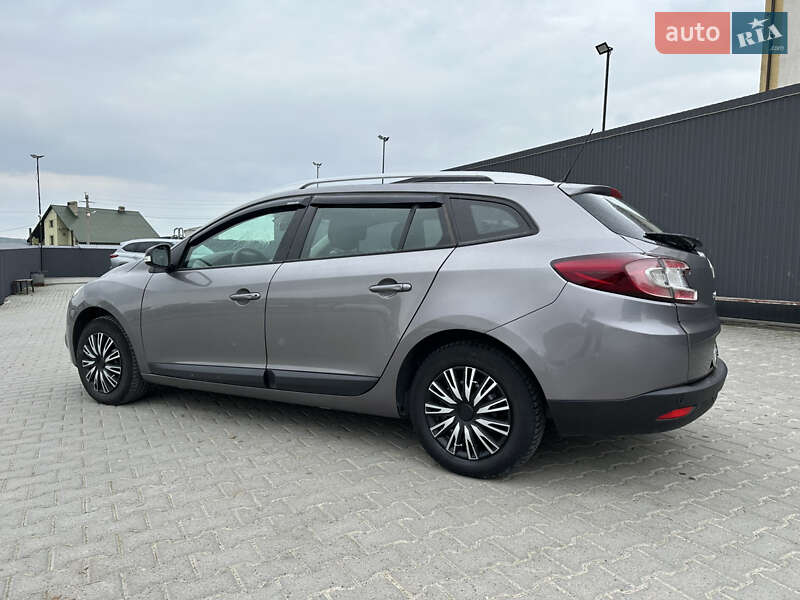 Универсал Renault Megane 2012 в 