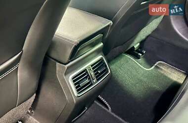 Седан Renault Megane 2018 в 