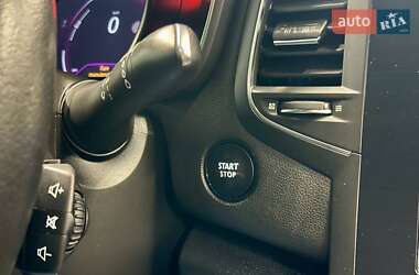 Седан Renault Megane 2018 в 