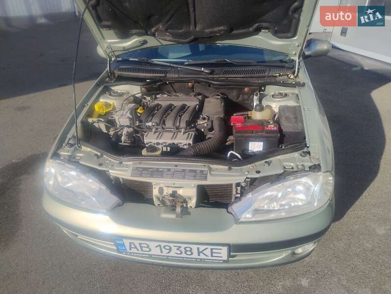 Універсал Renault Megane 2003 в Києві