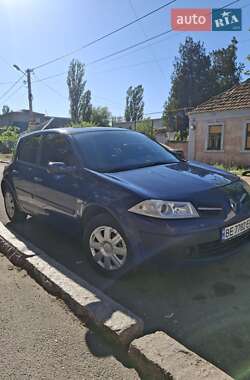 Хэтчбек Renault Megane 2008 в 