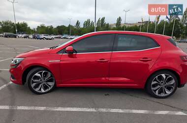 Хэтчбек Renault Megane 2018 в 