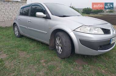 Хэтчбек Renault Megane 2006 в 