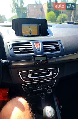 Универсал Renault Megane 2011 в 