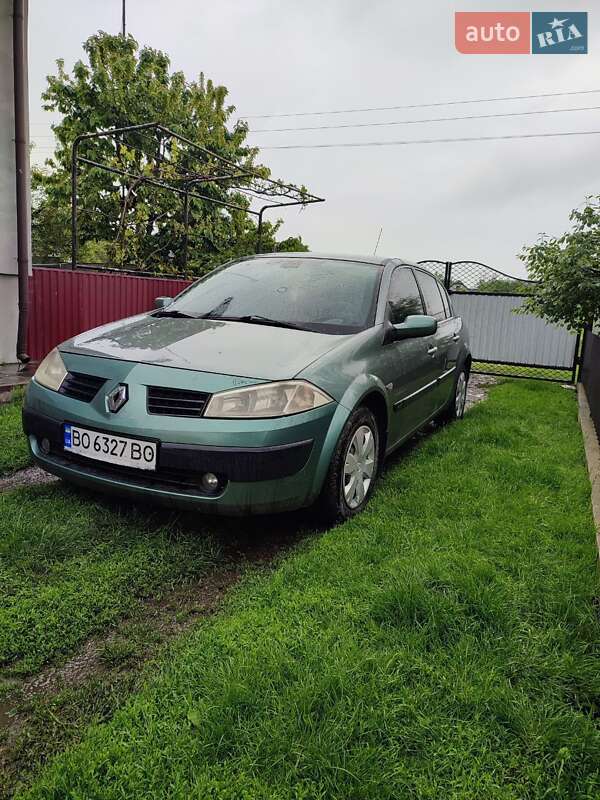 Седан Renault Megane 2005 в 