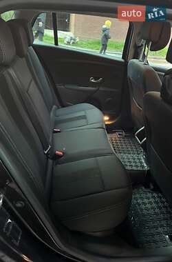Универсал Renault Megane 2010 в 