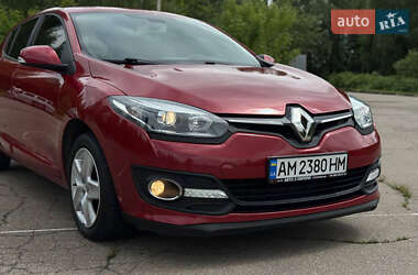 Хэтчбек Renault Megane 2014 в 