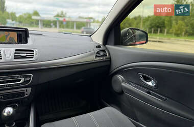 Хэтчбек Renault Megane 2014 в 