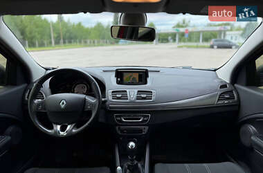 Хэтчбек Renault Megane 2014 в 