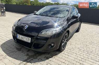 Купе Renault Megane 2010 в 