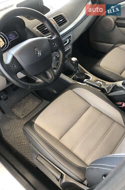 Универсал Renault Megane 2010 в 