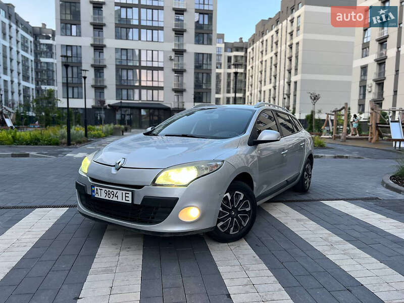 Универсал Renault Megane 2010 в 