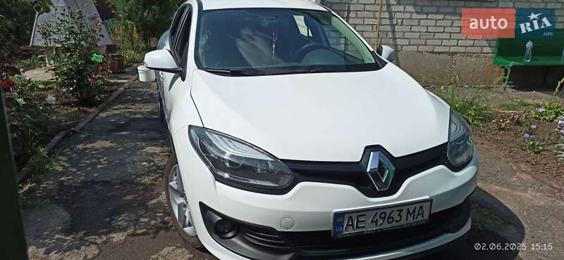 Хетчбек Renault Megane 2015 в П'ятихатках