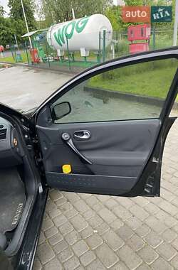 Седан Renault Megane 2006 в 