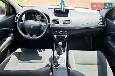 Хетчбек Renault Megane 2014 в 