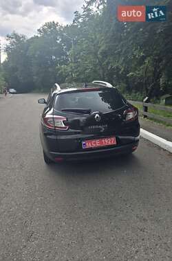 Универсал Renault Megane 2010 в 