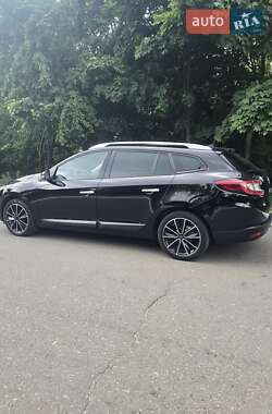Универсал Renault Megane 2010 в 
