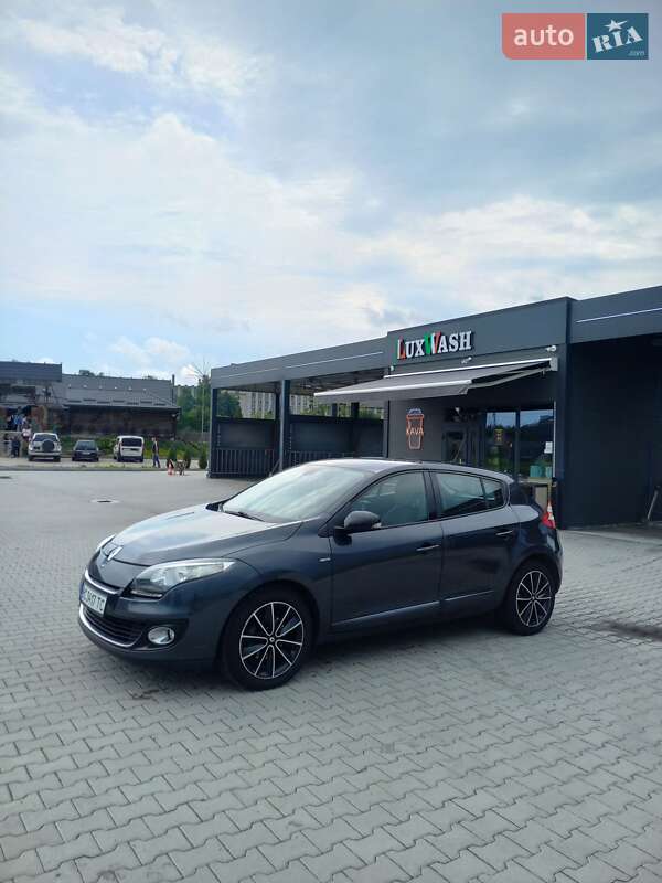 Хэтчбек Renault Megane 2013 в Буске