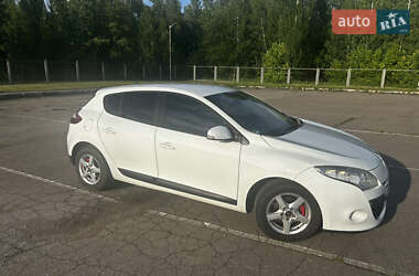 Хэтчбек Renault Megane 2009 в 