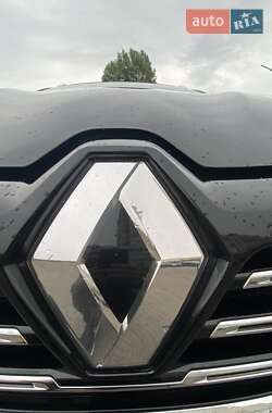 Хэтчбек Renault Megane 2016 в 