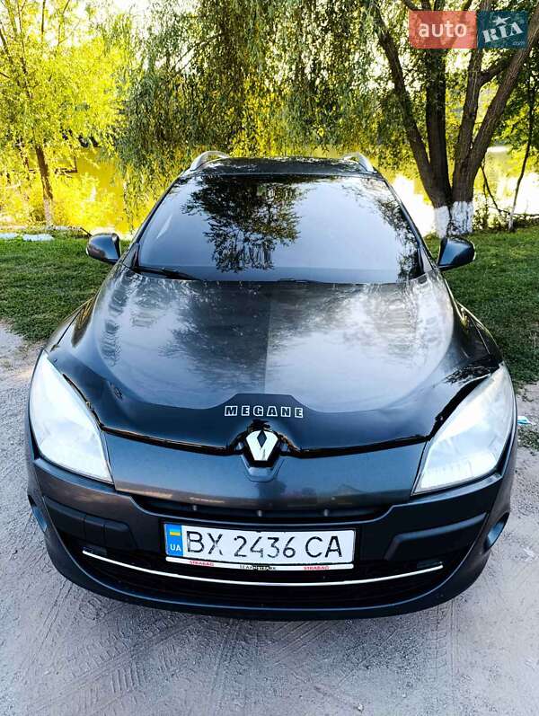 Универсал Renault Megane 2011 в Староконстантинове