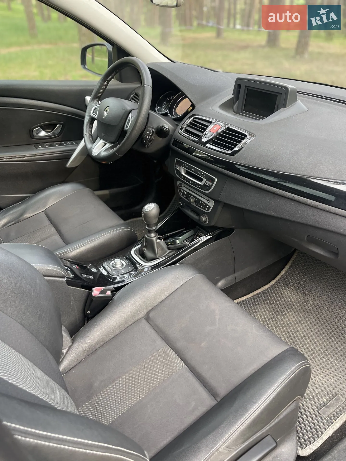 2011 Renault Megane - мініатюра 12