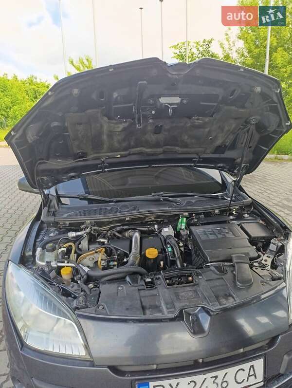 Универсал Renault Megane 2011 в Староконстантинове