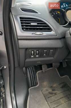 Универсал Renault Megane 2011 в 