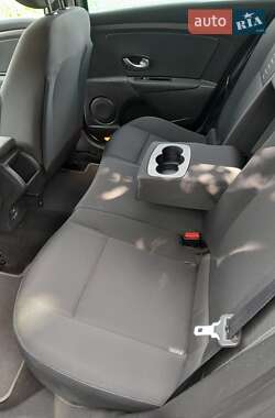 Универсал Renault Megane 2011 в 