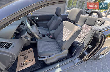 Кабриолет Renault Megane 2006 в 