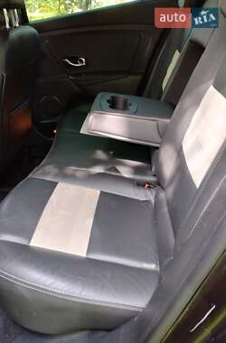 Универсал Renault Megane 2012 в Заре