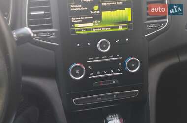 Хэтчбек Renault Megane 2018 в 