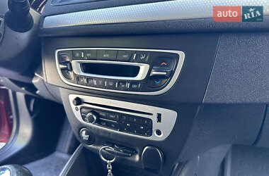 Универсал Renault Megane 2014 в 