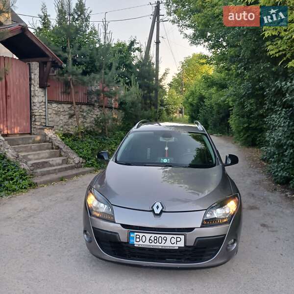 Універсал Renault Megane 2011 в Тернополі