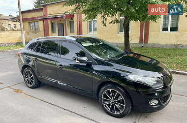 Универсал Renault Megane 2012 в Остроге