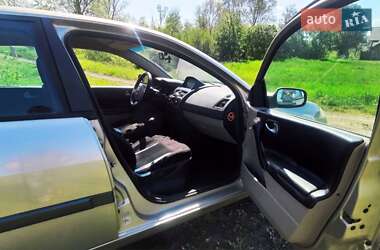 Седан Renault Megane 2008 в 