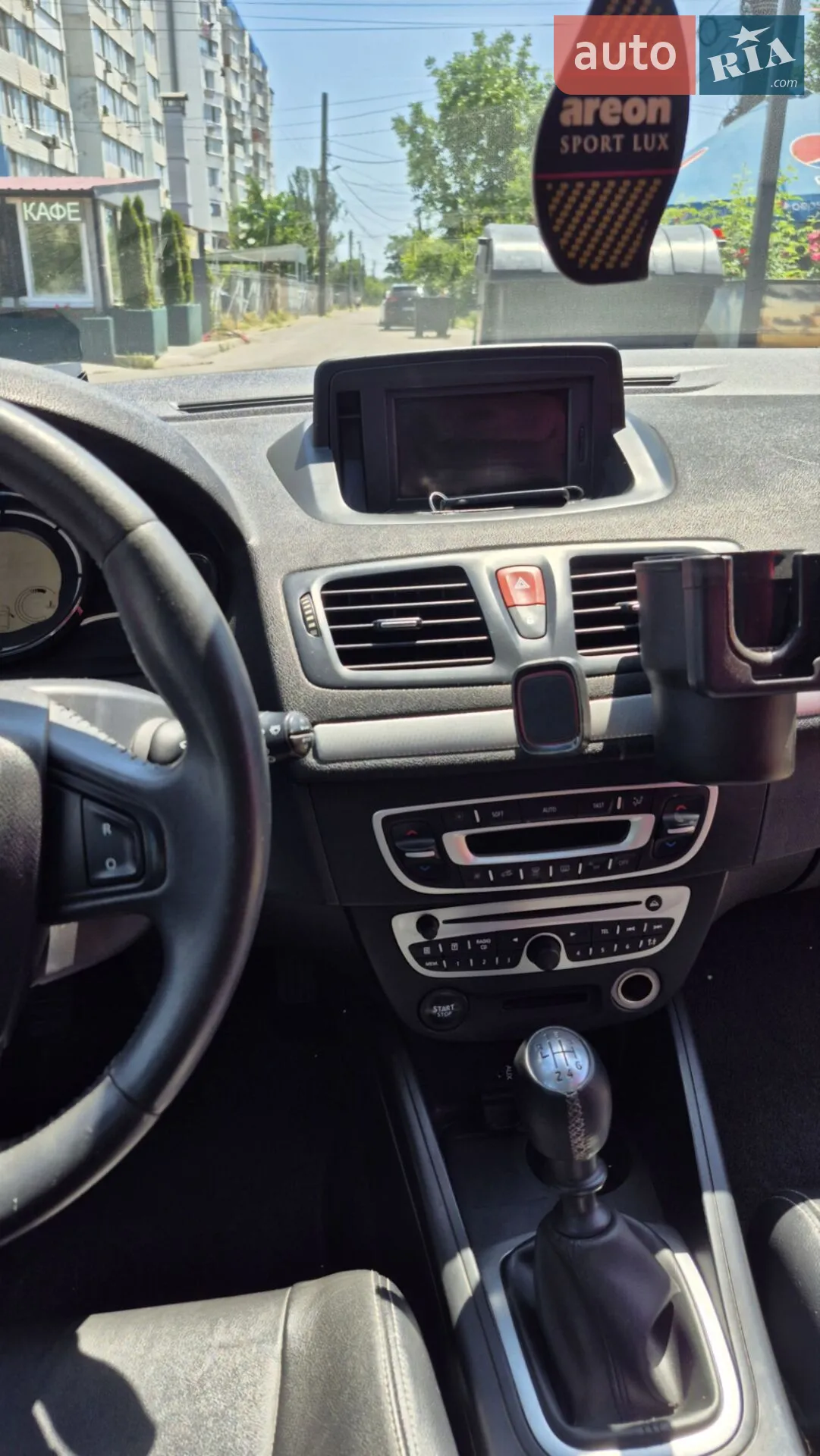2010 Renault Megane - мініатюра 20