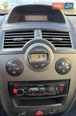 Седан Renault Megane 2006 в 