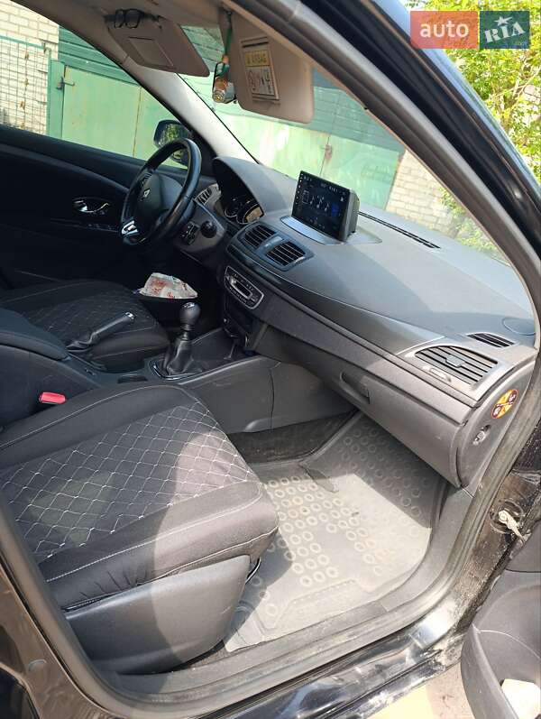 Хетчбек Renault Megane 2014 в П'ятихатках