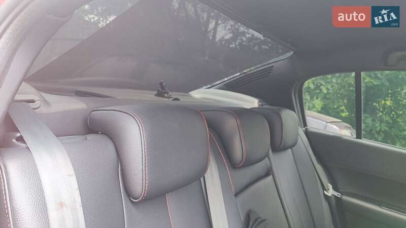 Седан Renault Megane 2004 в Львові фото 8 Седан Renault Megane 2004 в Львові