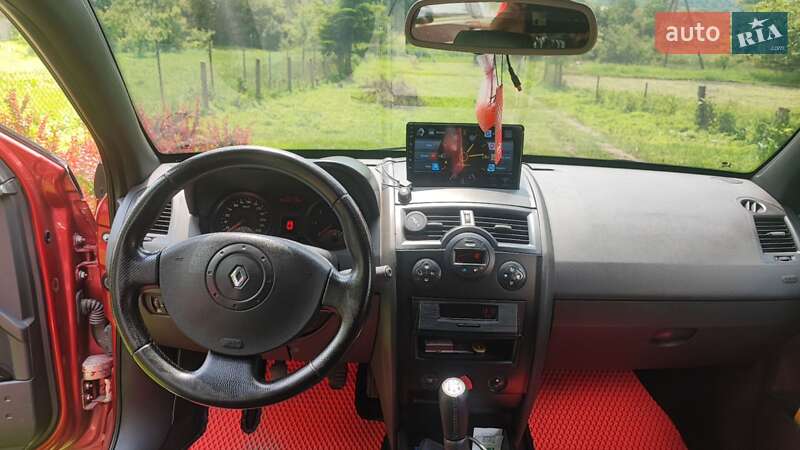 Седан Renault Megane 2004 в Львові фото 17 Седан Renault Megane 2004 в Львові
