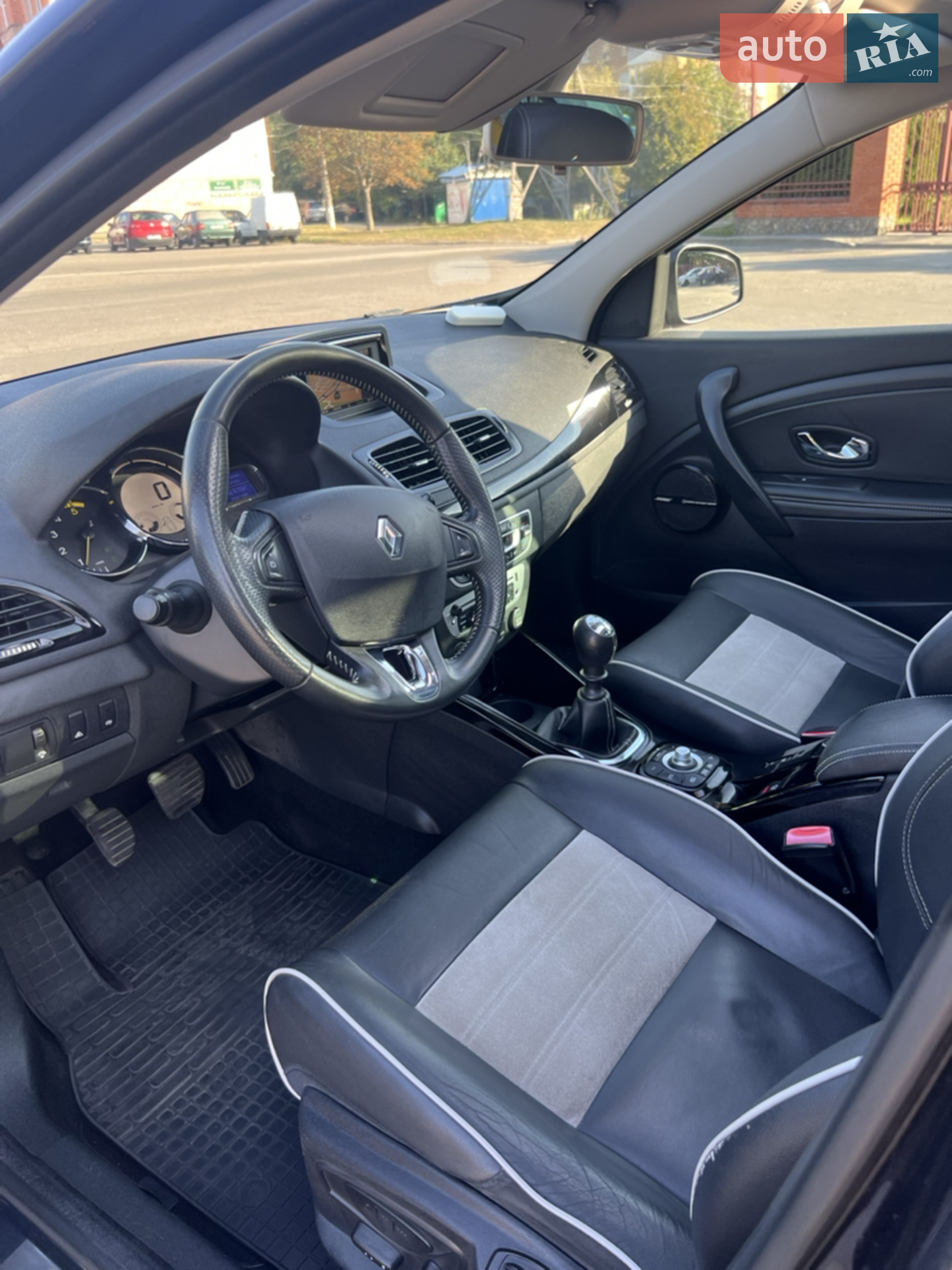 2013 Renault Megane - мініатюра 8